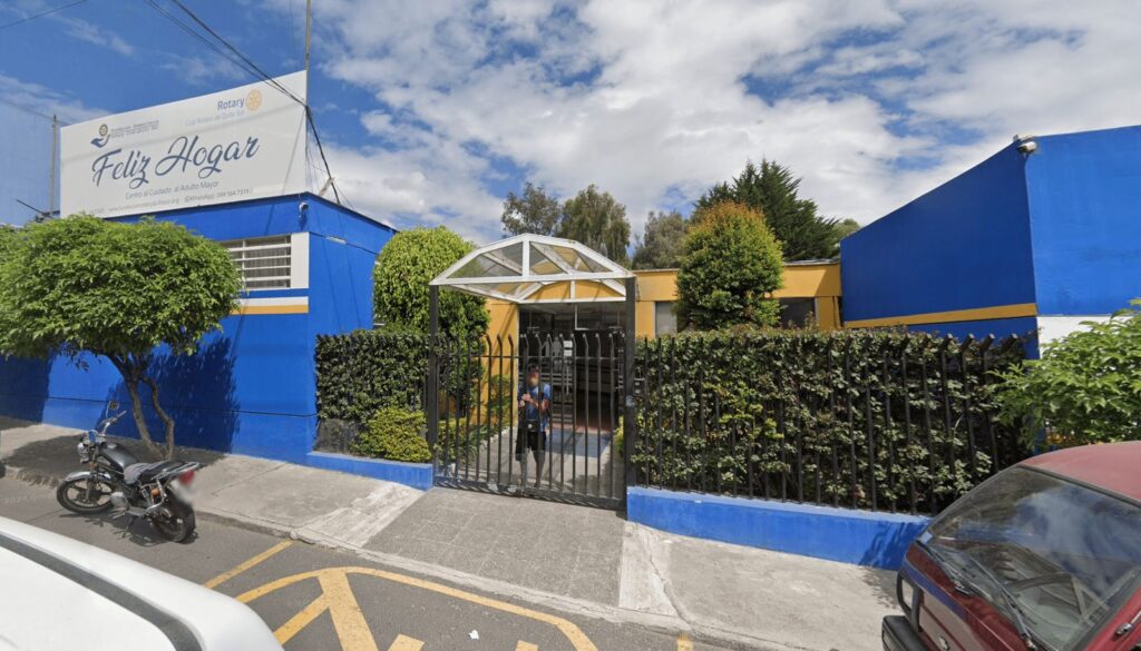 Centro de Cuidado del Adulto Mayor “Feliz Hogar”